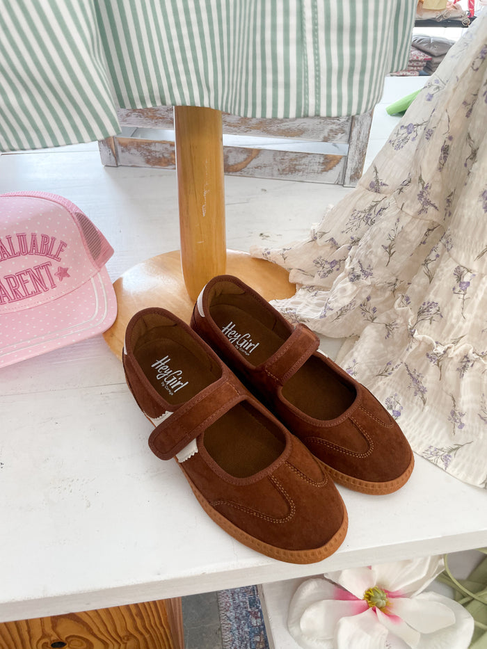 Calm Down Mary Jane Chestnut Sneaker