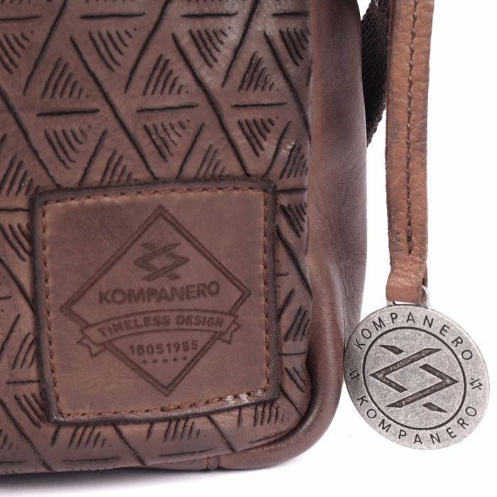 Chevron -  Messenger