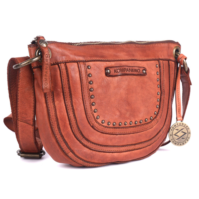 Lucy - The Slingbag