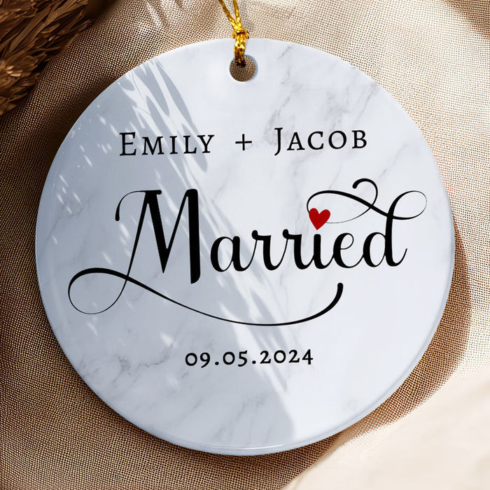 Married Ornament | Personalized Wedding Gift
