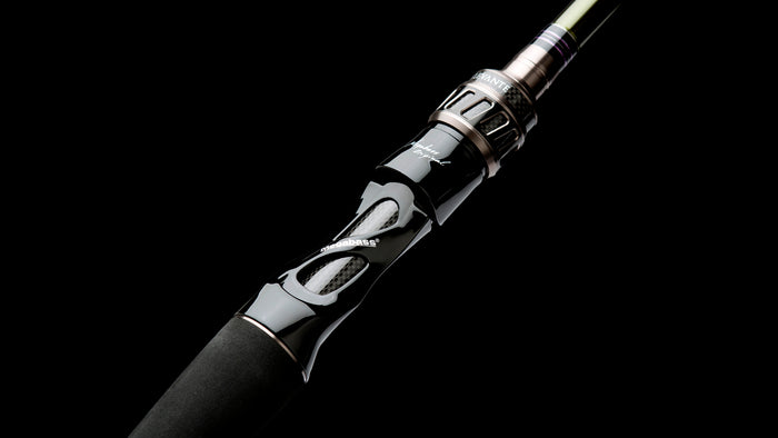 megabass-levante-F8-710LV-AKLYS-2PC-baitcasting-rod-reel-seat