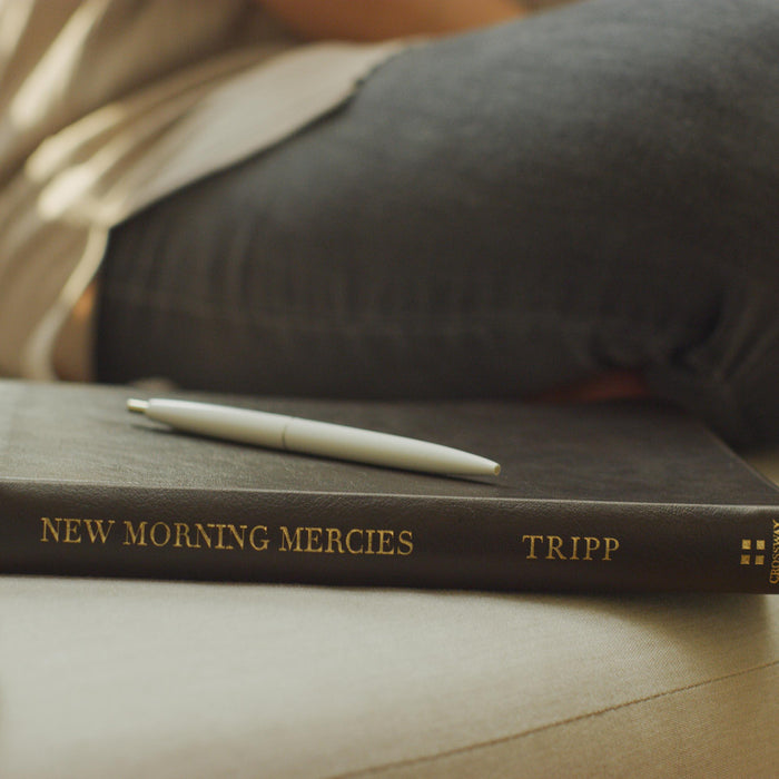 New Morning Mercies: A Daily Gospel Devotional (Note-Taking Edition)