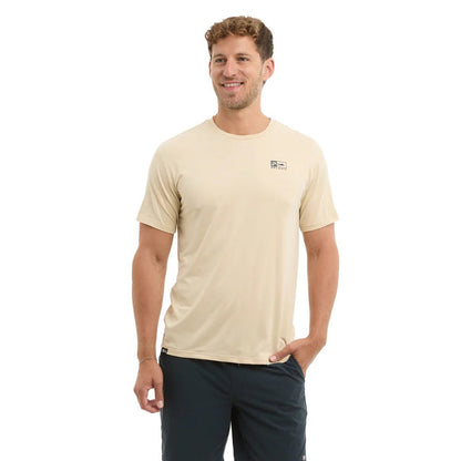 pelagic-freespool-icon-camo-performance-tee-shirt-sand-model-front