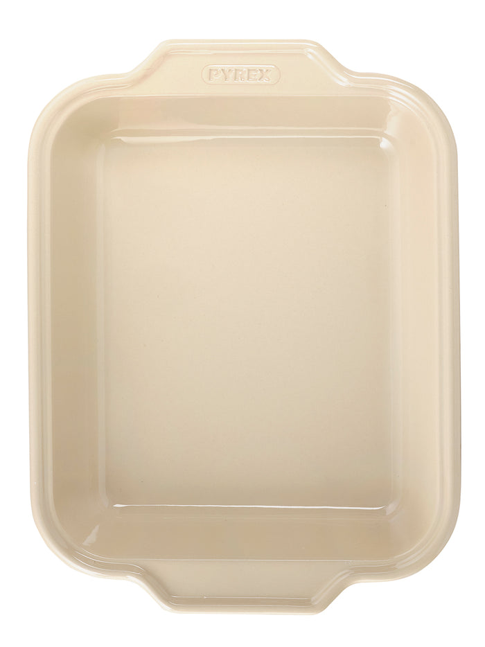 Rectangular ceramic oven dish Creation