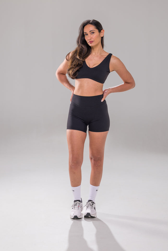 Silhouette Short - Black