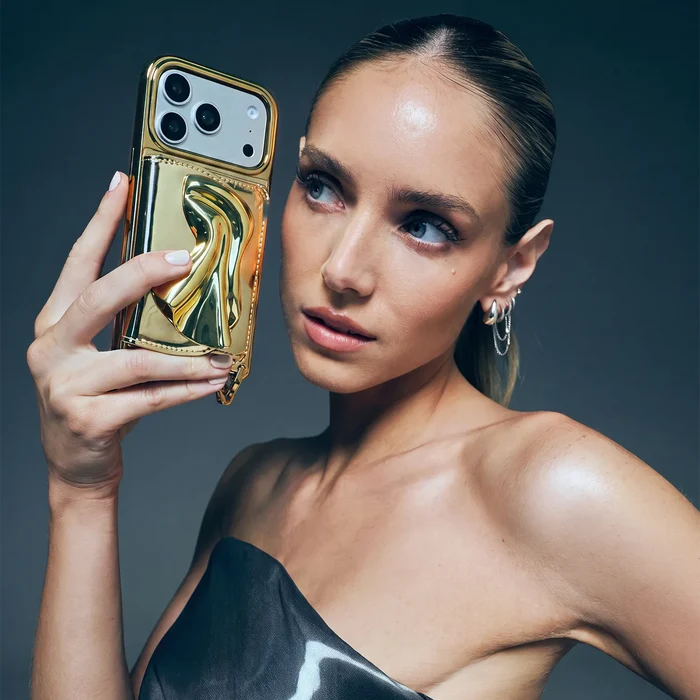 The Kaia Wristlet Pouch Set - Gold Patent/Gold