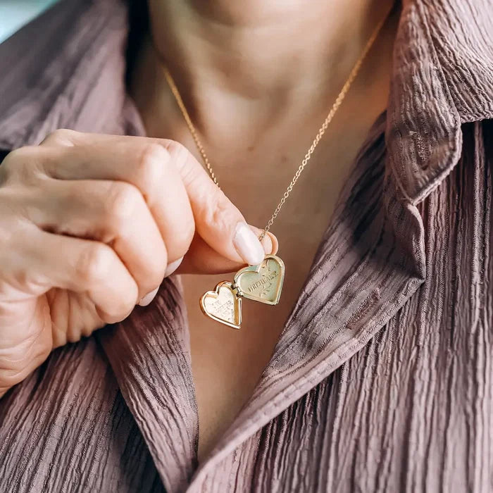 Throne of Glass Inspired: Fireheart Locket - jewelry